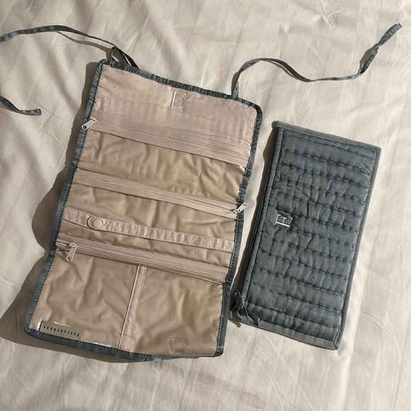 POTTERY BARN travel cases pouch makeup jewelry monogrammed E initial bags - Picture 4 of 4